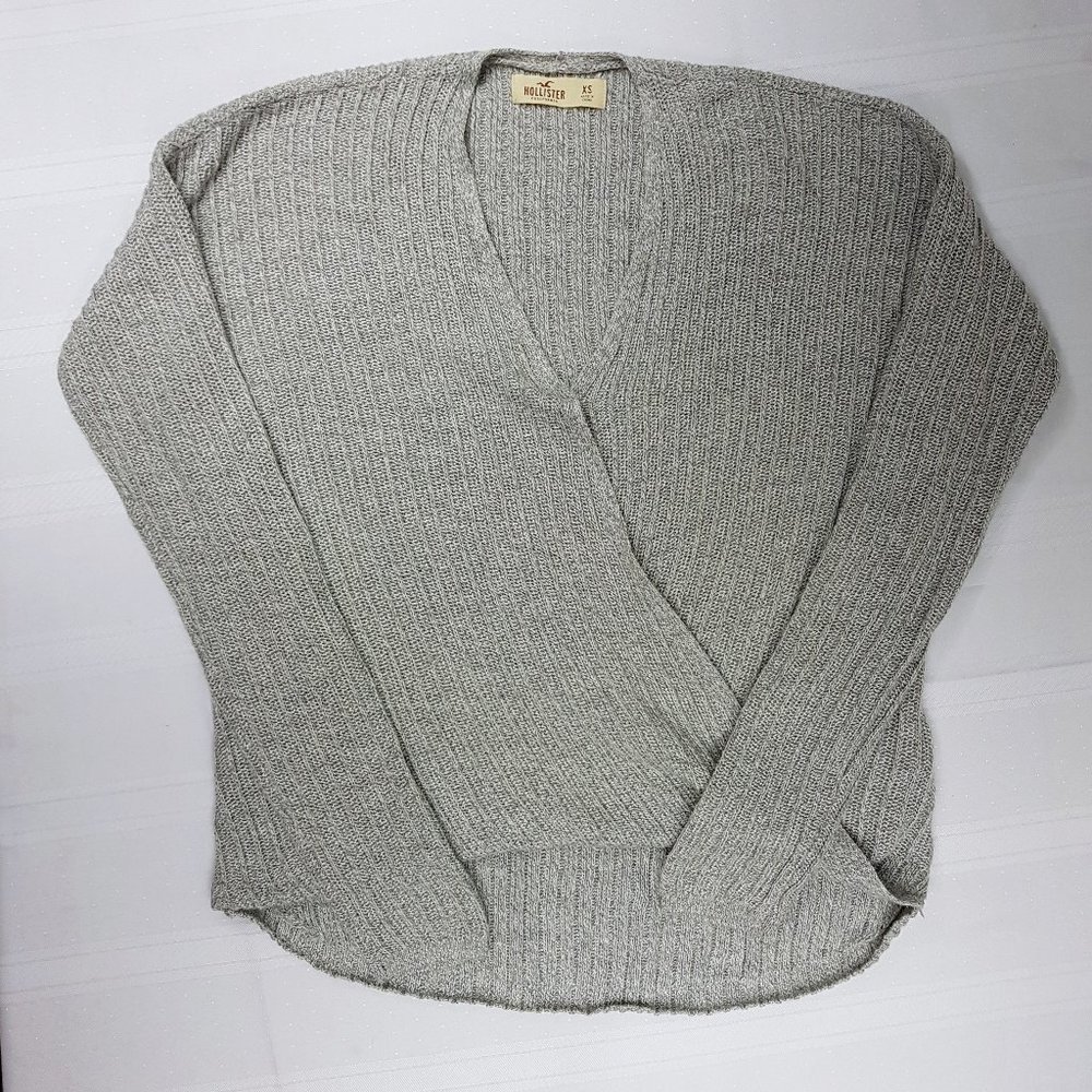 Hollister Women's Gray Wrap Sweater. Size XS